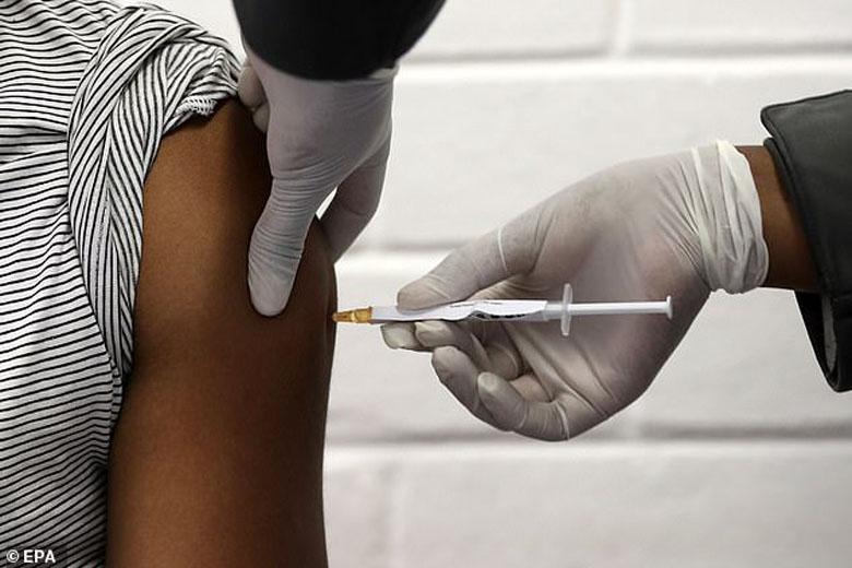 اخبار کرونا در چند خط ؛ رقابت برای عرضه واکسن به بازار جهانی