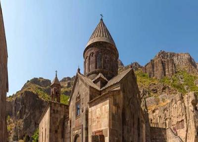 تور ارمنستان ارزان: کلیسای گغارد، جاذبه منحصر بفرد ارمنستان