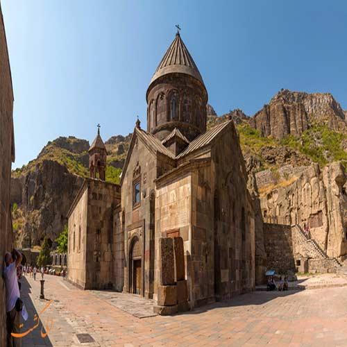 تور ارمنستان ارزان: کلیسای گغارد، جاذبه منحصر بفرد ارمنستان