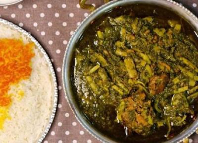 طرز تهیه خورشت کنگر شیرازی اصیل بدون لپه؛ فوت و فن های خوش عطر شدن