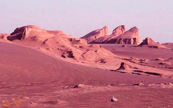 ماجراجویی در ریگ جن